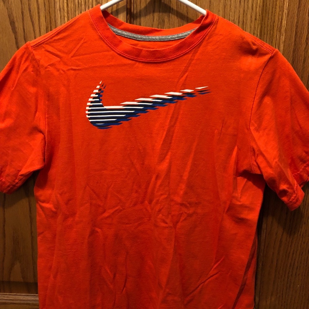 Boys Nike Tee